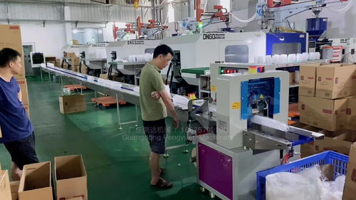 自动化包装新高度 一次性塑料餐饮具全自动套袋封口解决方案